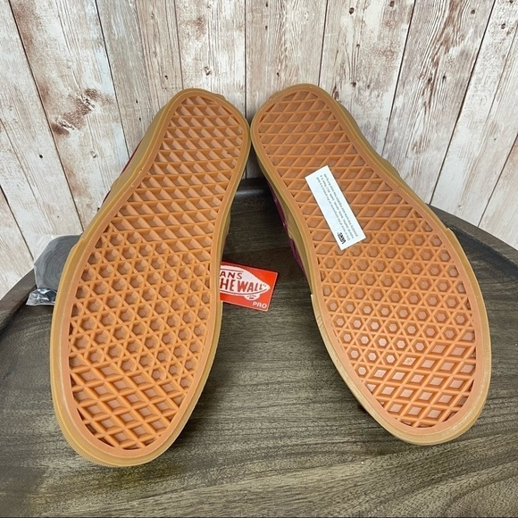 Vans Reflective Chima Ferguson Pro Sneaker Size 9 Women - Picture 9 of 11